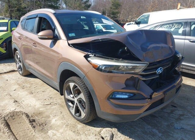 2016 HYUNDAI Tucson
