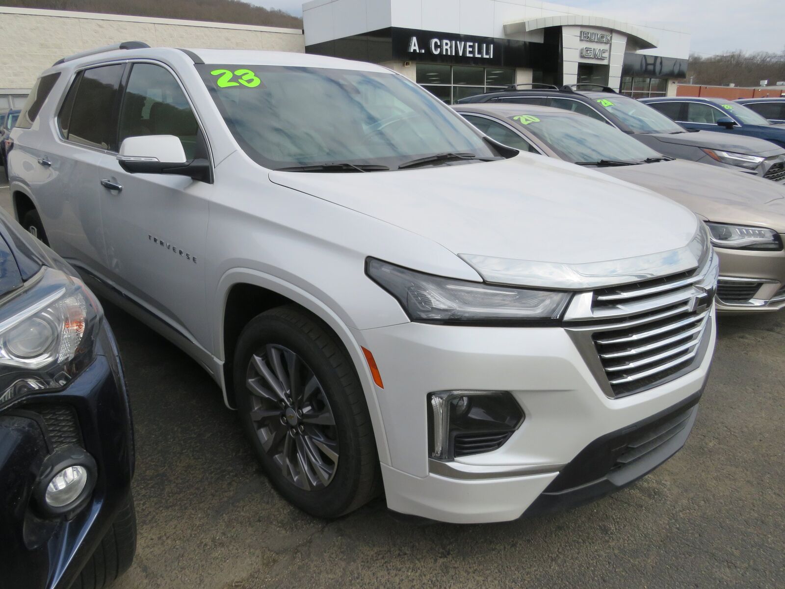 2023 CHEVROLET Traverse