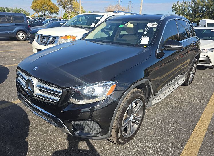 2016 Mercedes-Benz GLC-Class