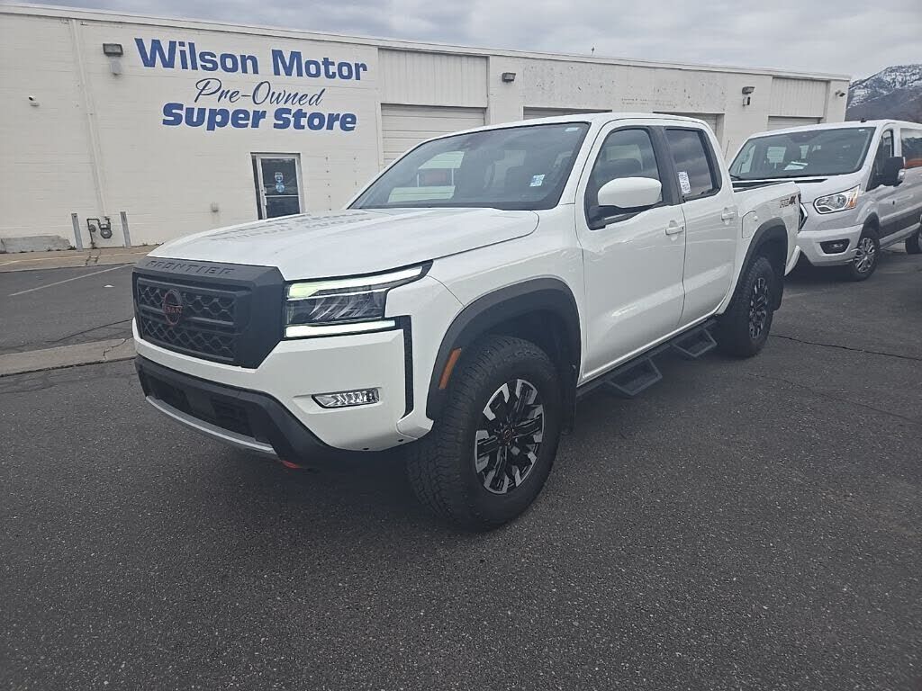 2024 NISSAN Frontier