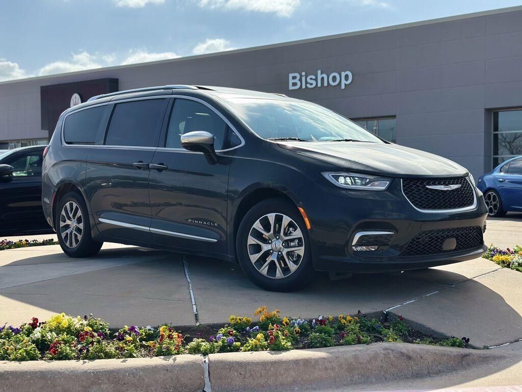 2025 CHRYSLER Pacifica