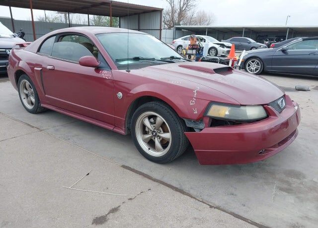 2004 FORD Mustang