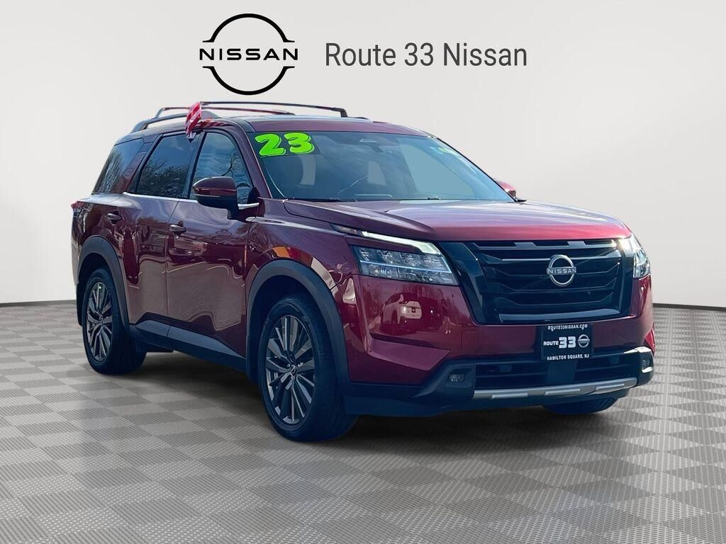 2023 NISSAN Pathfinder