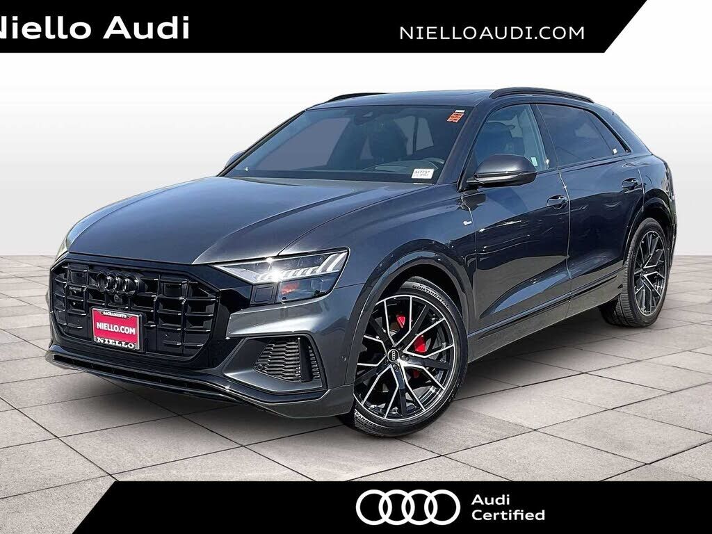 2023 AUDI Q8