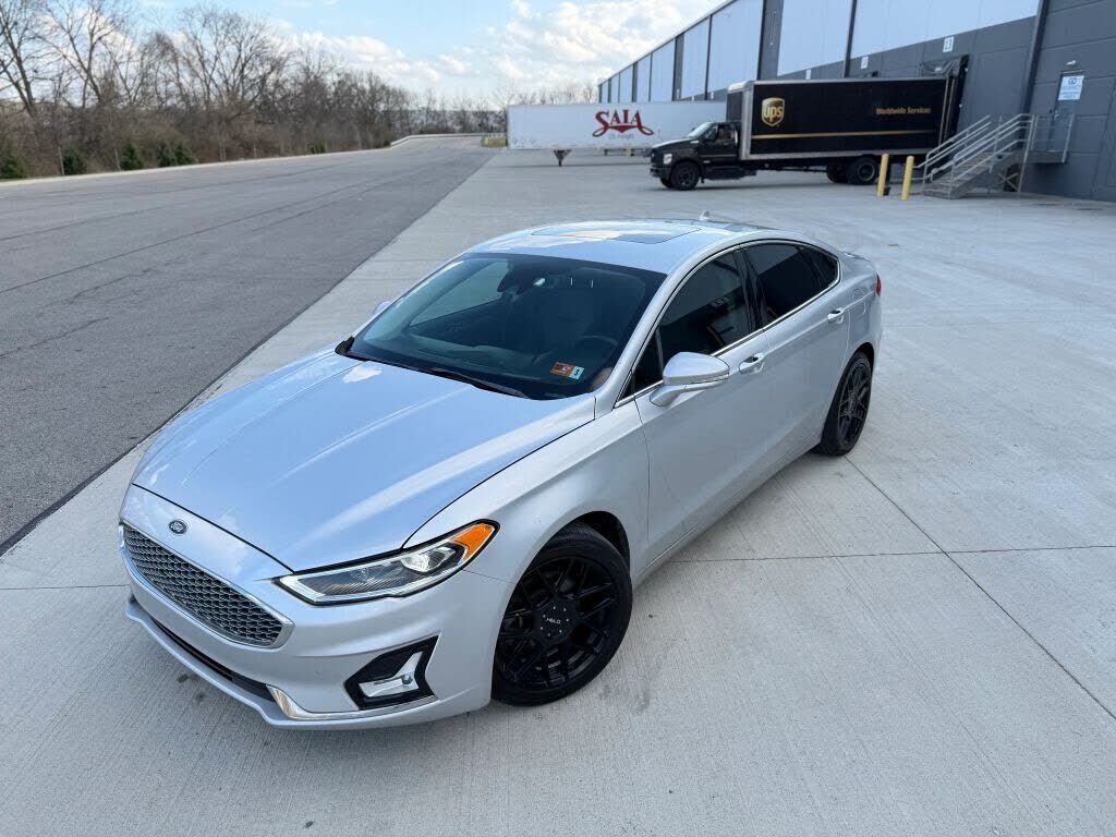 2019 FORD Fusion