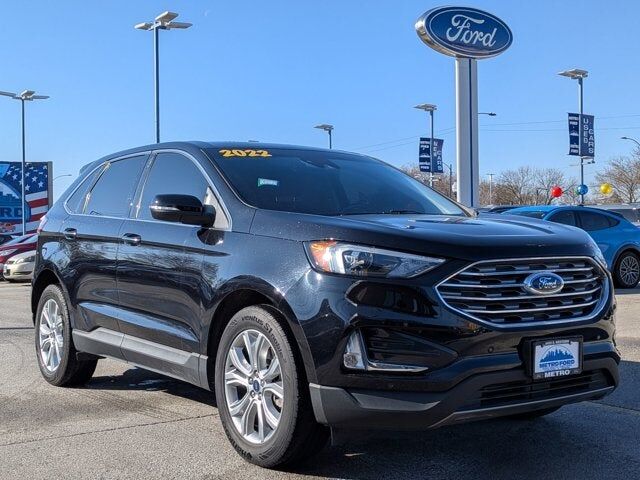2022 FORD Edge