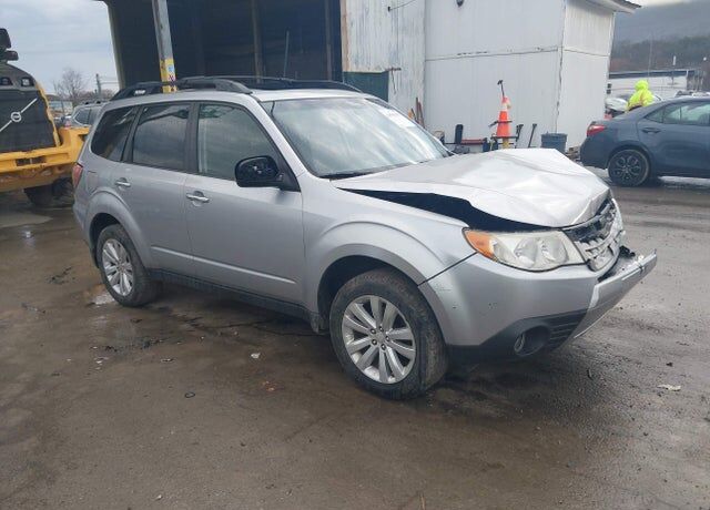 2012 SUBARU Forester