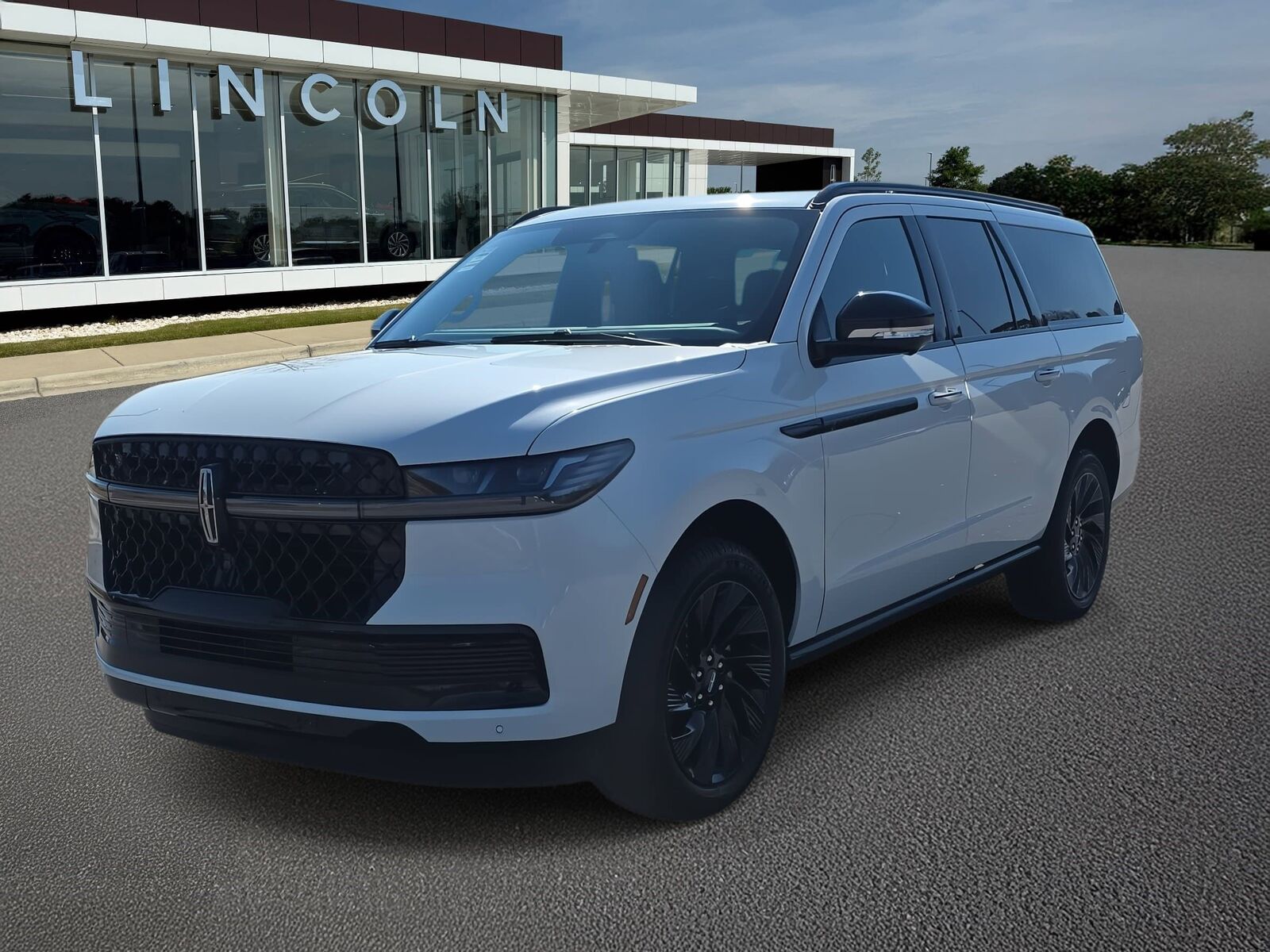 2026 LINCOLN Navigator L