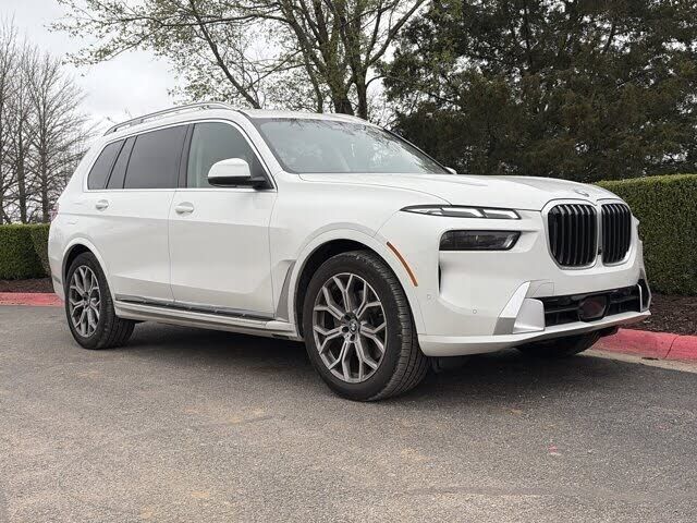 2026 BMW X7