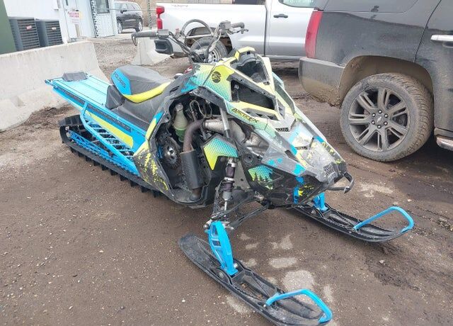 2019 POLARIS Axys