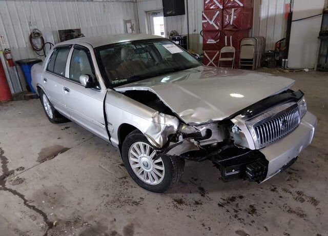 2010 MERCURY Grand Marquis