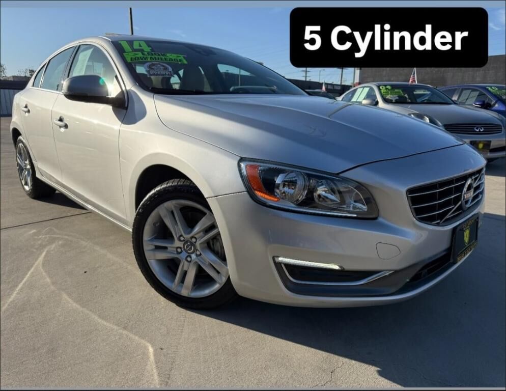2014 VOLVO S60