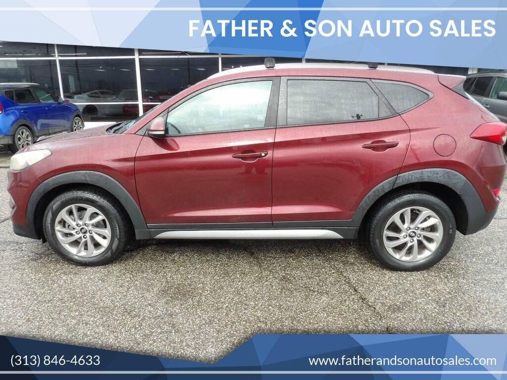 2017 HYUNDAI Tucson
