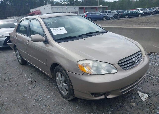 2004 TOYOTA Corolla