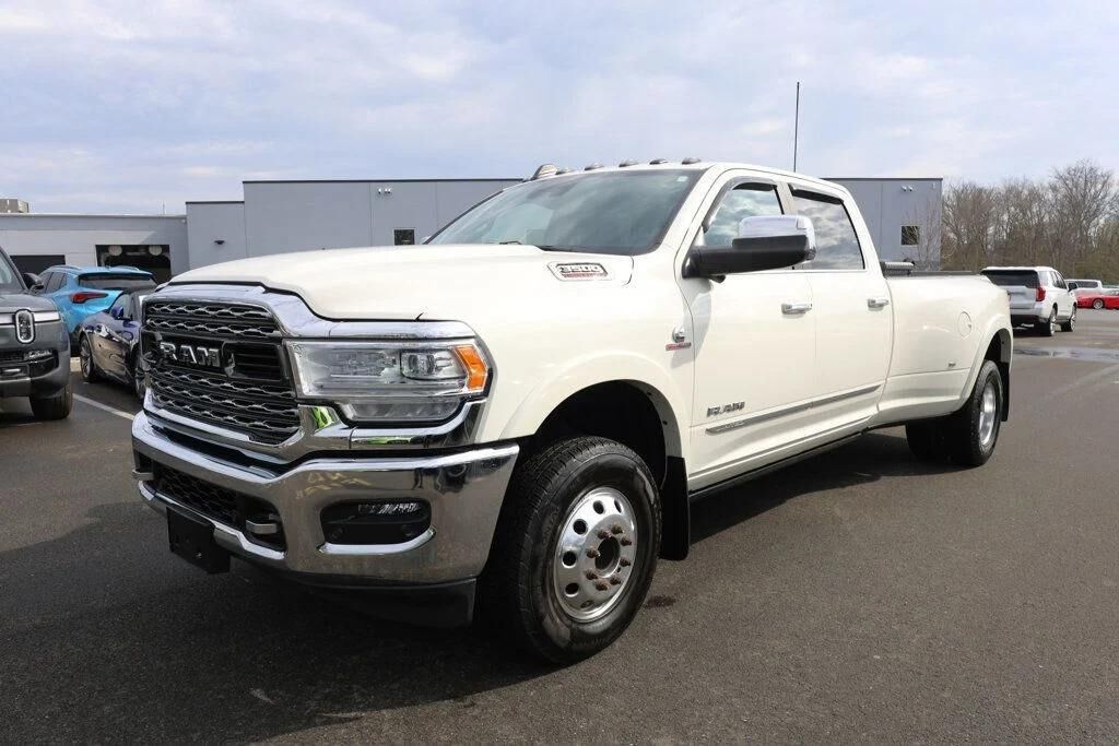 2022 RAM 3500