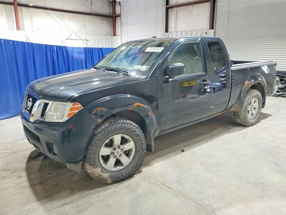 2012 NISSAN Frontier