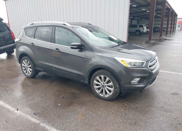 2017 FORD Escape