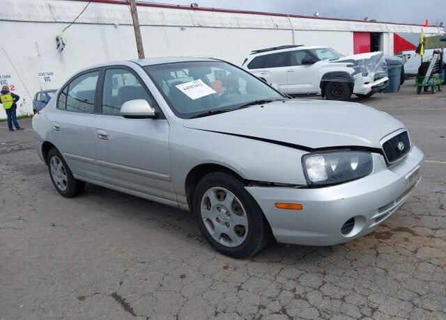 2003 HYUNDAI Elantra