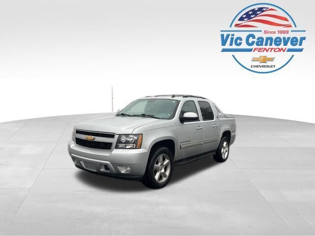 2013 CHEVROLET Avalanche