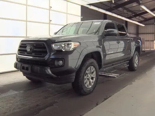 2019 TOYOTA Tacoma