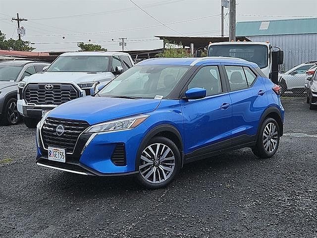 2024 NISSAN Kicks