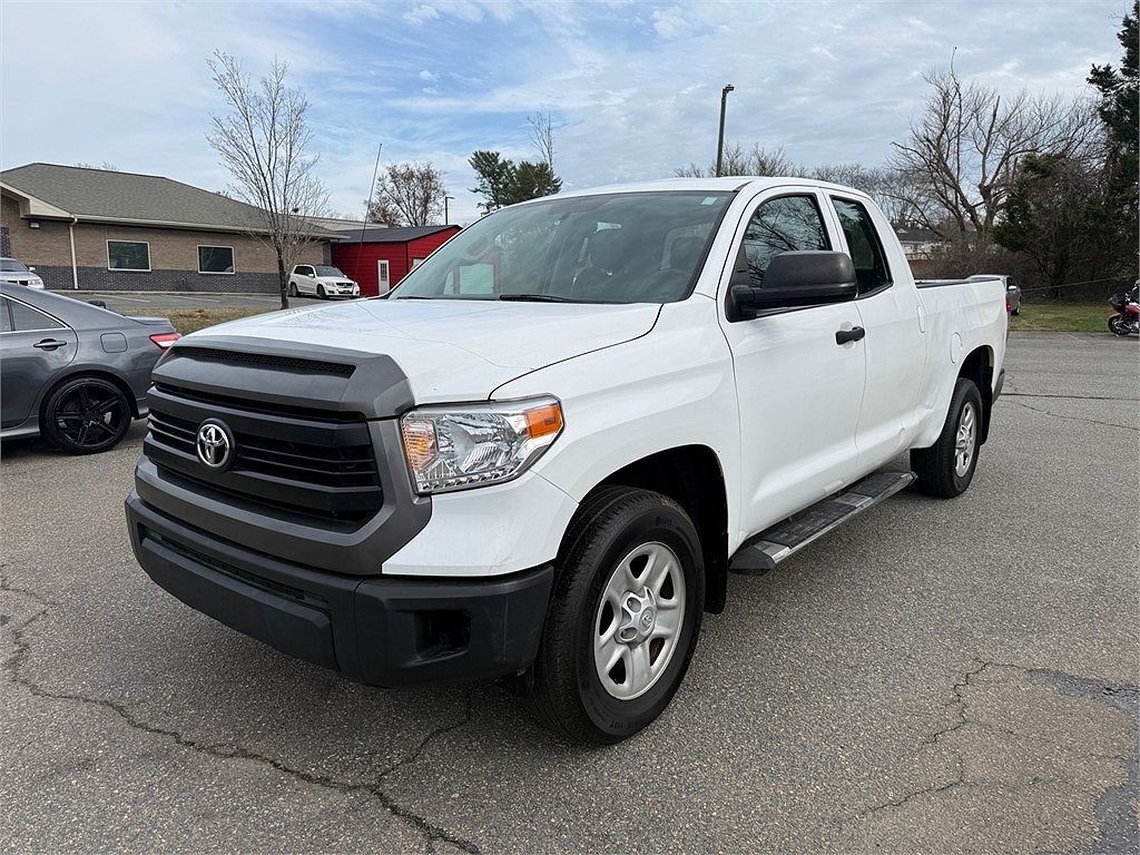 2016 TOYOTA Tundra