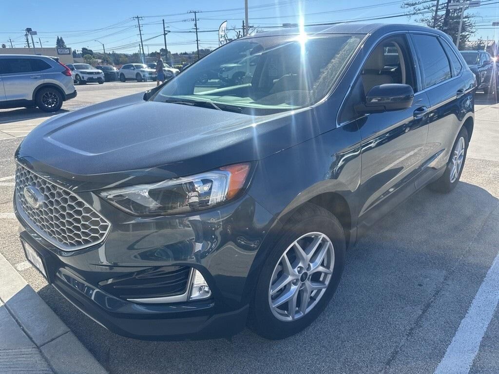 2024 FORD Edge