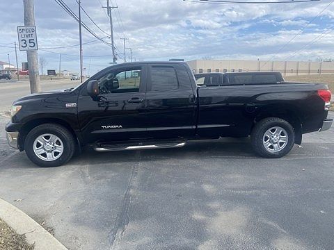2008 TOYOTA Tundra