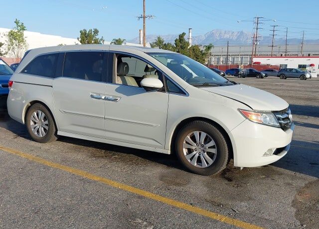 2014 HONDA Odyssey