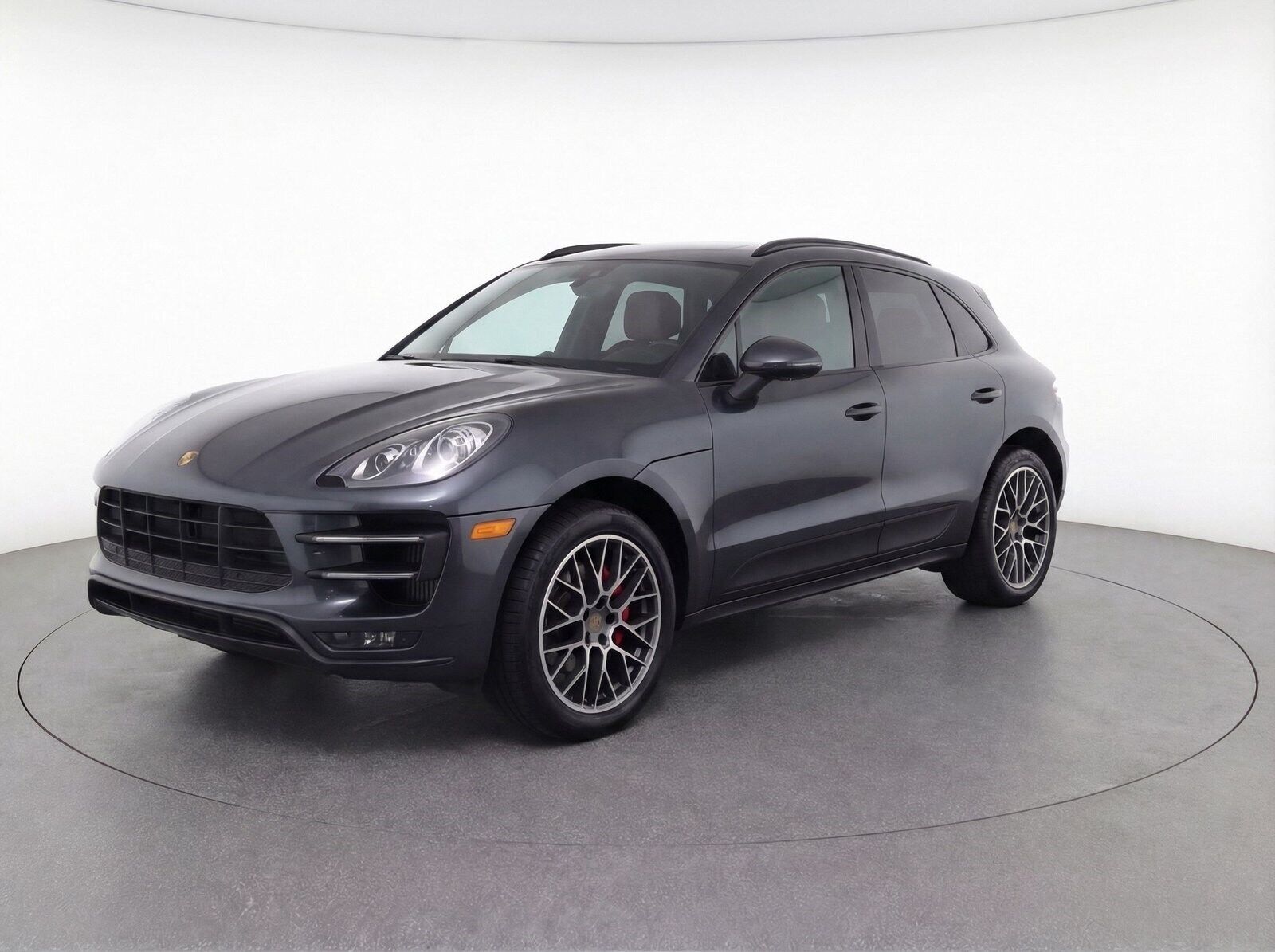 2017 PORSCHE Macan