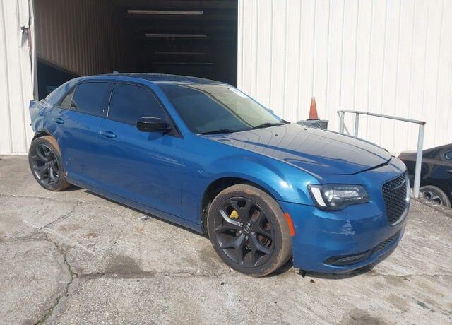 2021 CHRYSLER 300