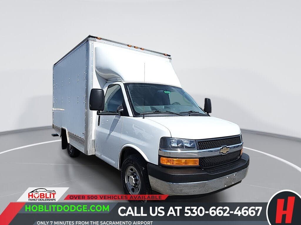 2017 CHEVROLET Express