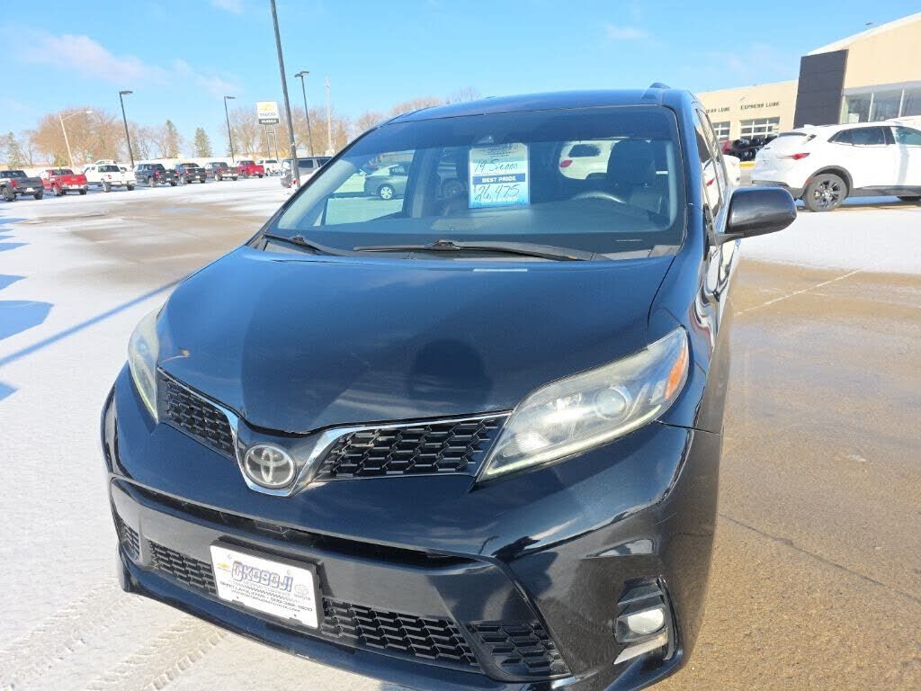 2019 Toyota Sienna