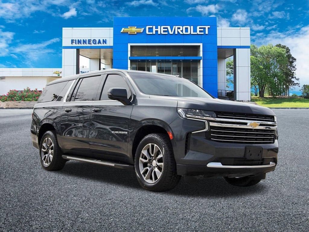 2022 CHEVROLET Suburban