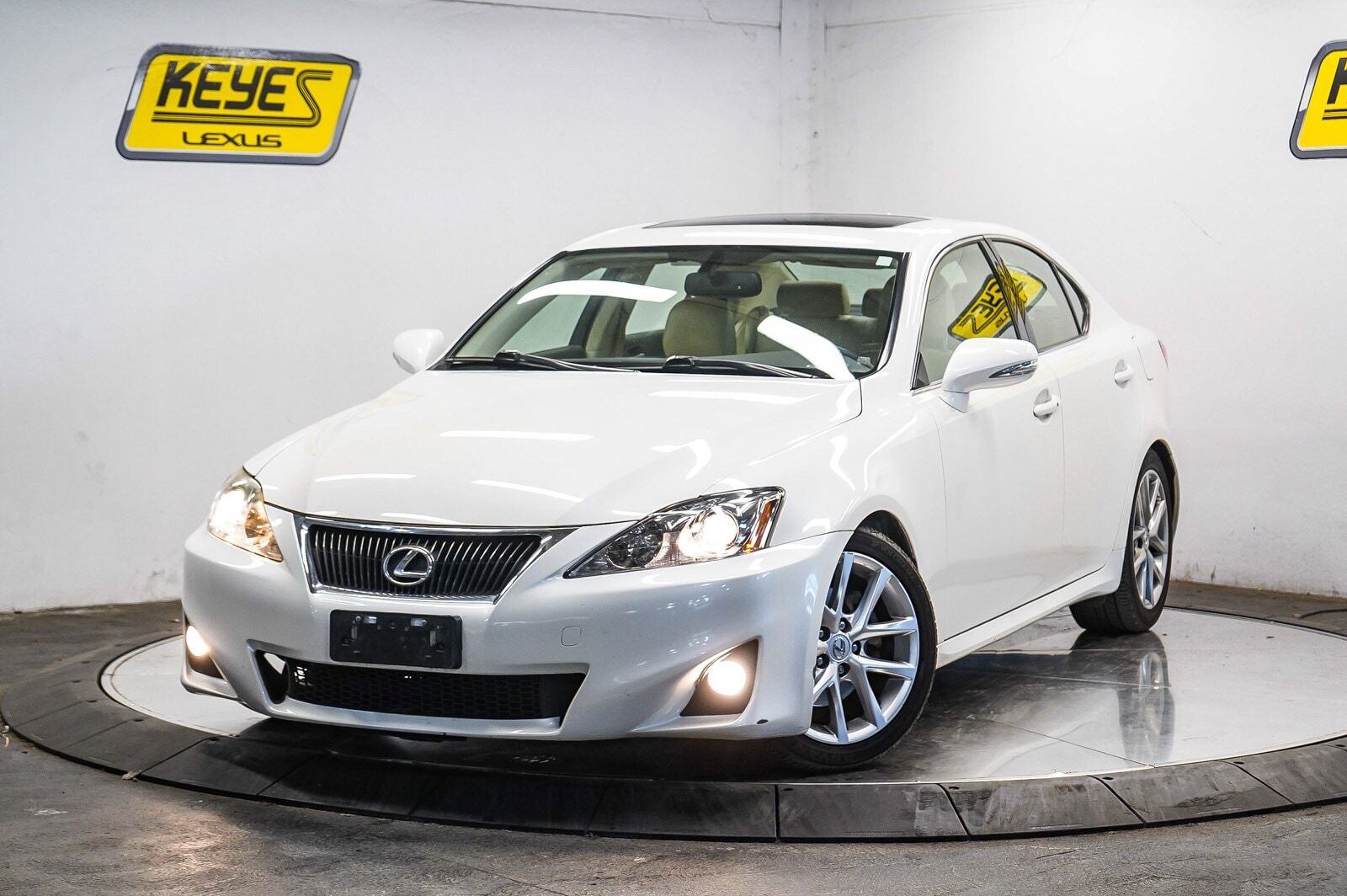 2013 LEXUS IS