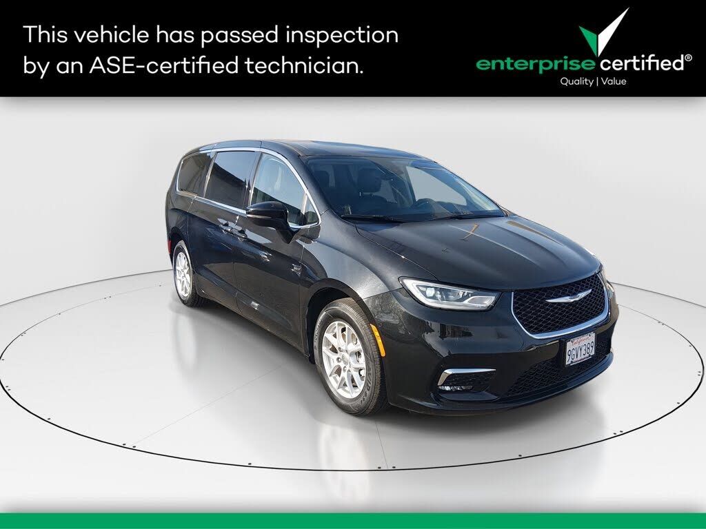 2023 CHRYSLER Pacifica