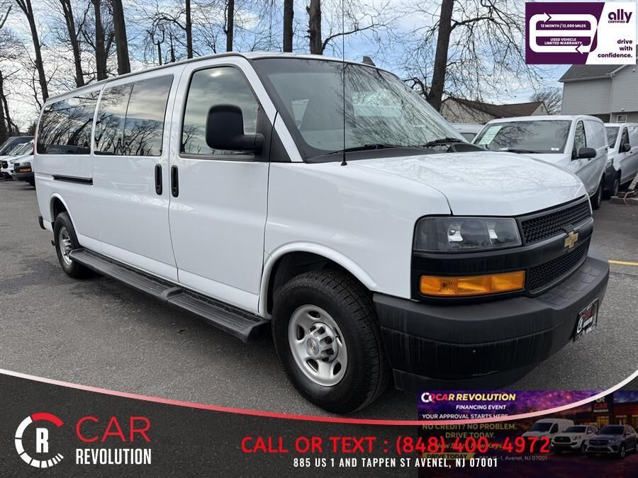 2023 CHEVROLET Express