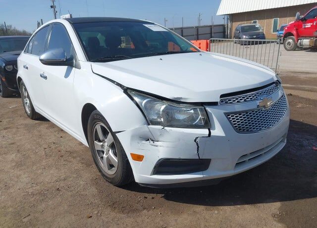 2013 CHEVROLET Cruze
