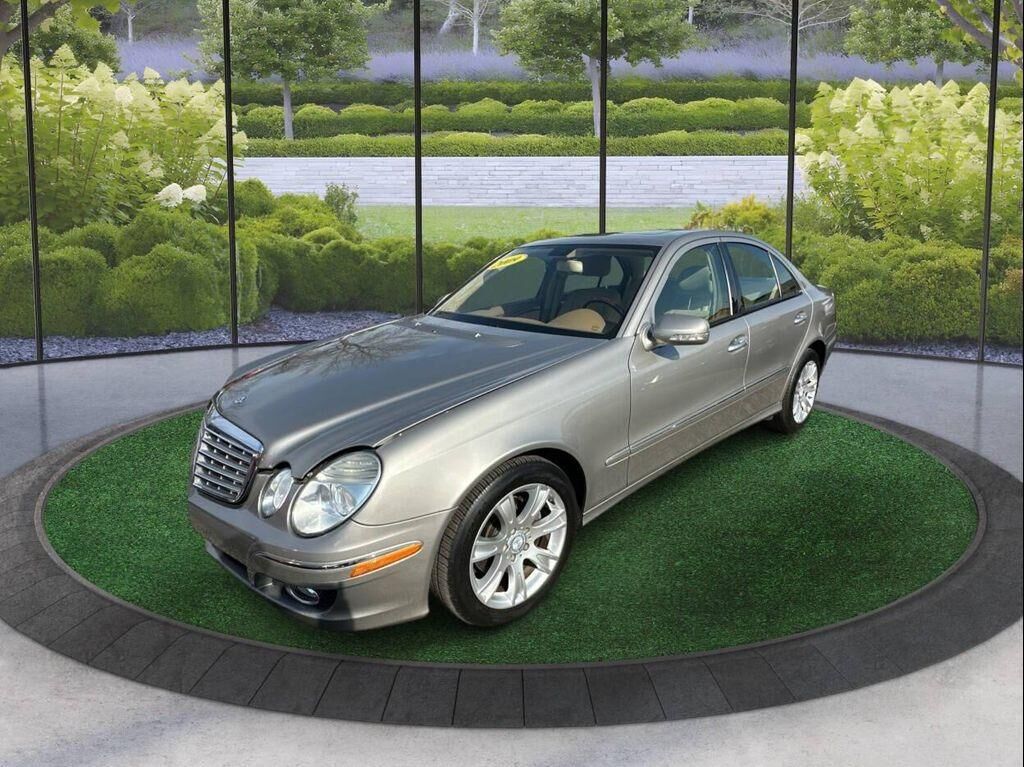 2009 MERCEDES-BENZ E-Class