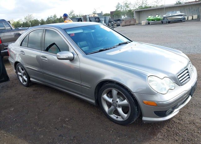 2006 MERCEDES-BENZ C-Class