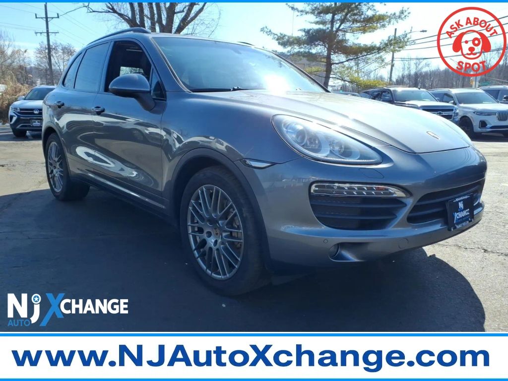 2014 PORSCHE Cayenne