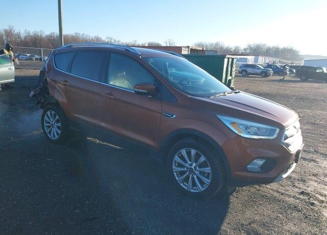 2017 FORD Escape