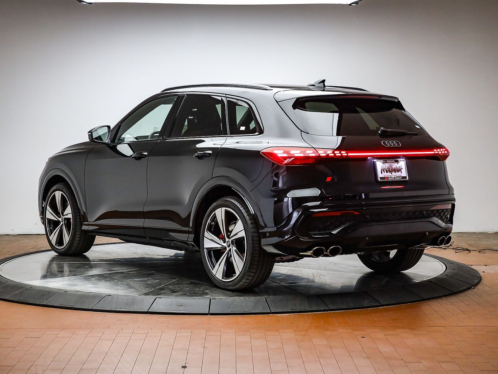 2025 Audi SQ5