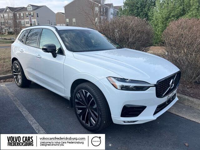 2021 VOLVO XC60