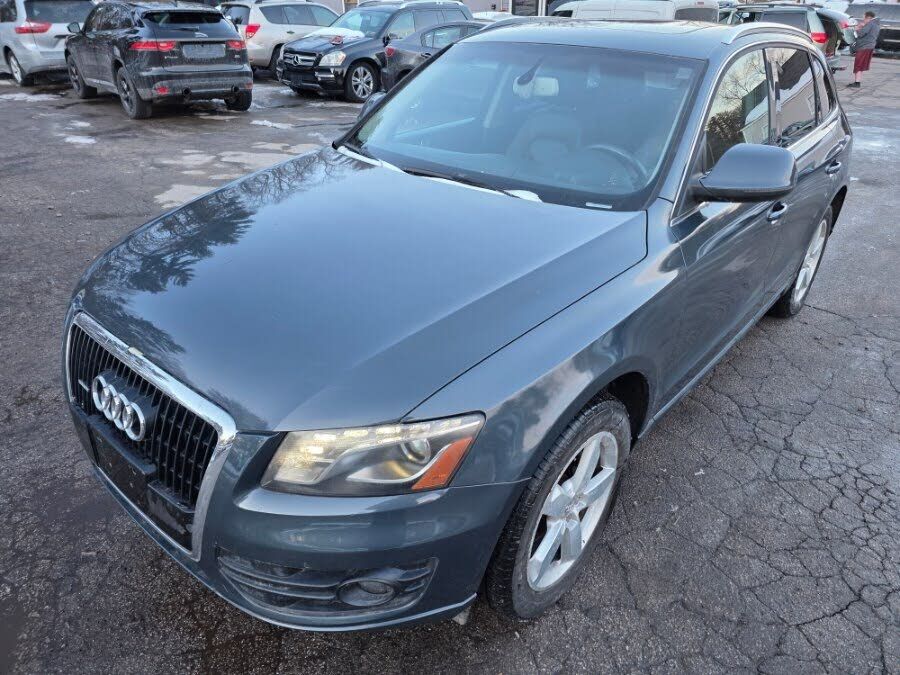 2009 AUDI Q5