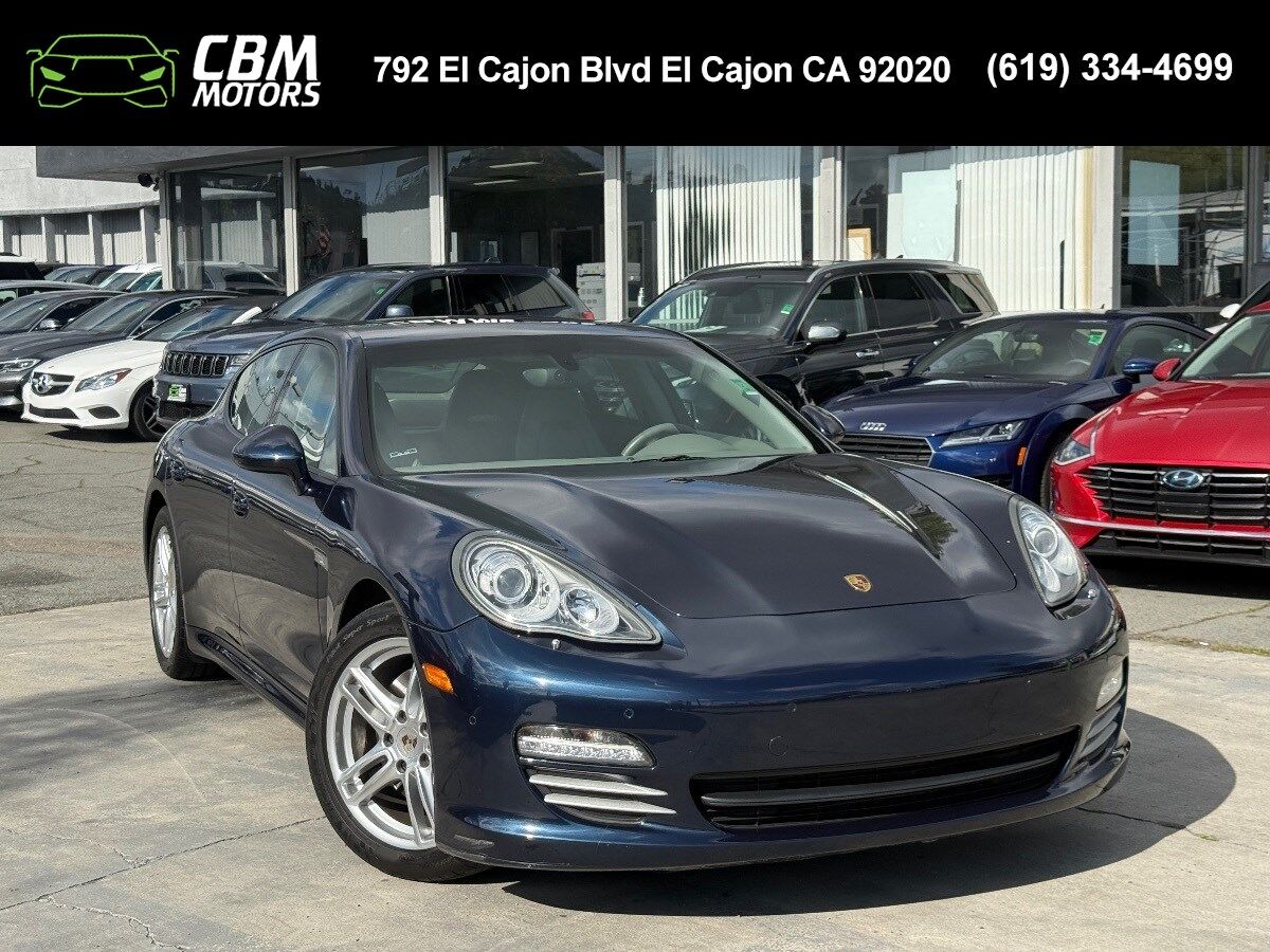 2012 PORSCHE Panamera