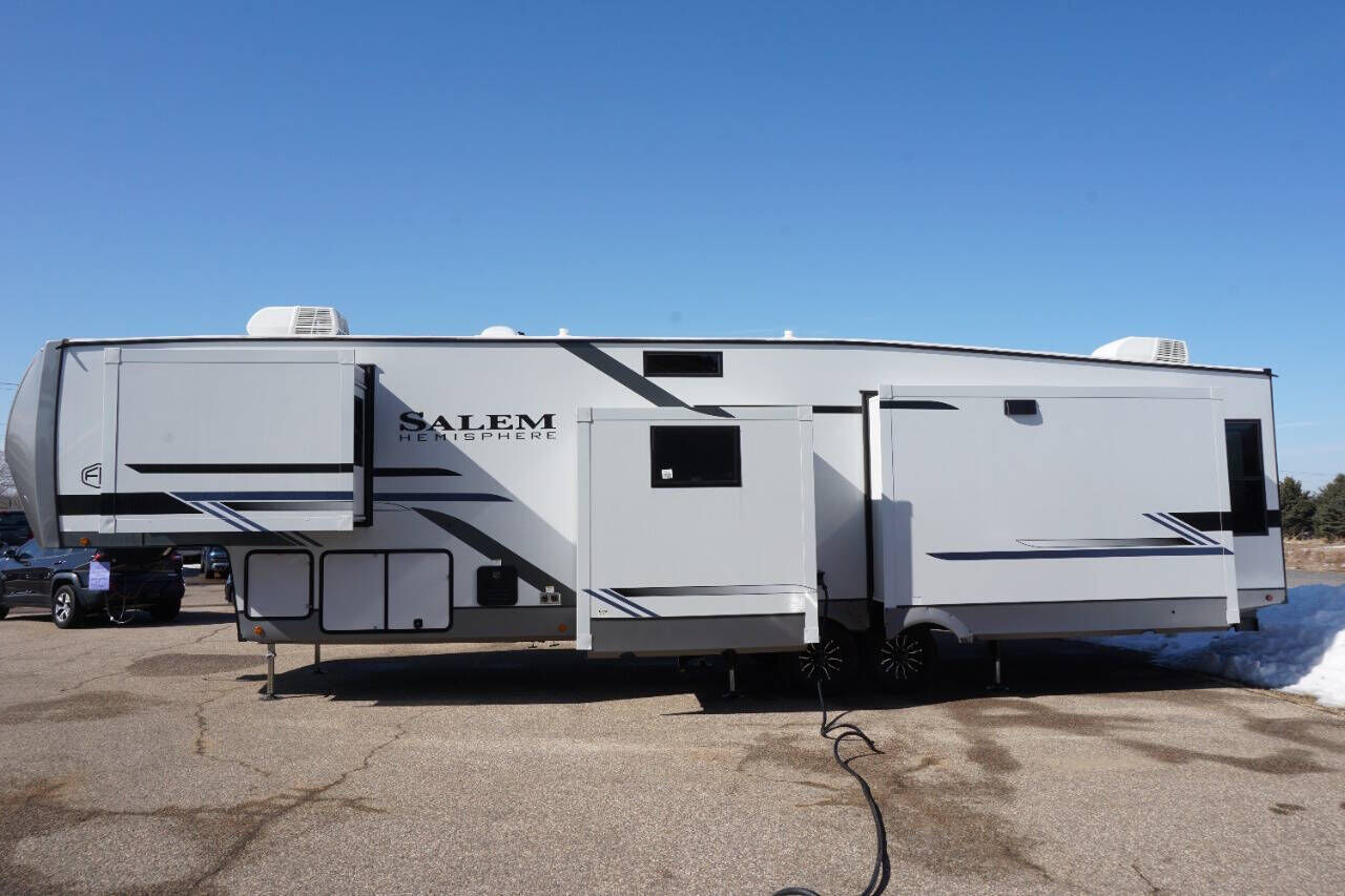 2025 FOREST RIVER Salem Laminated Towables