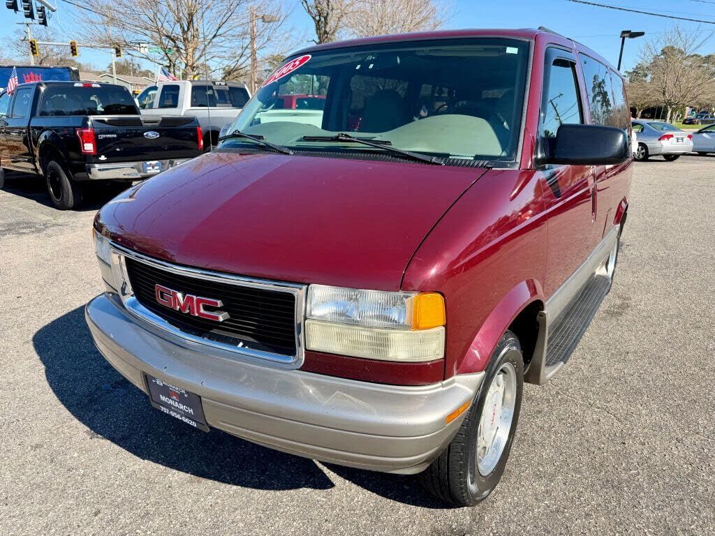GMC Safari