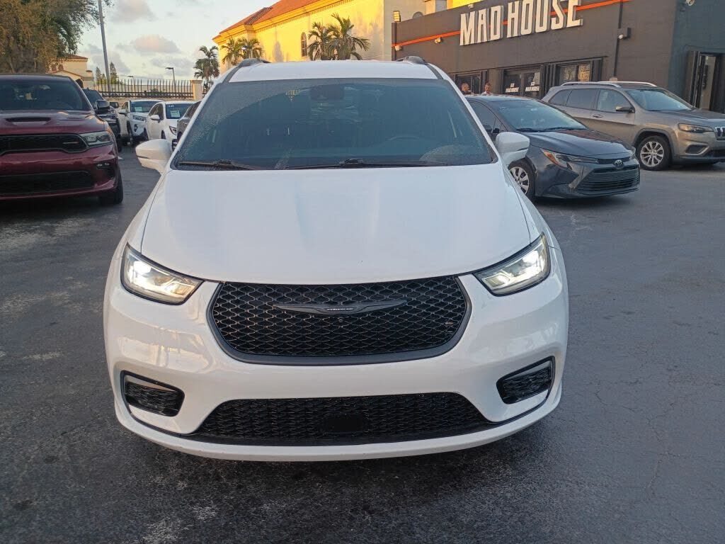 2021 CHRYSLER Pacifica