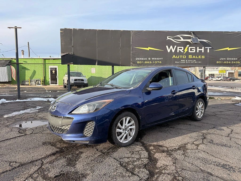 2013 MAZDA Mazda3